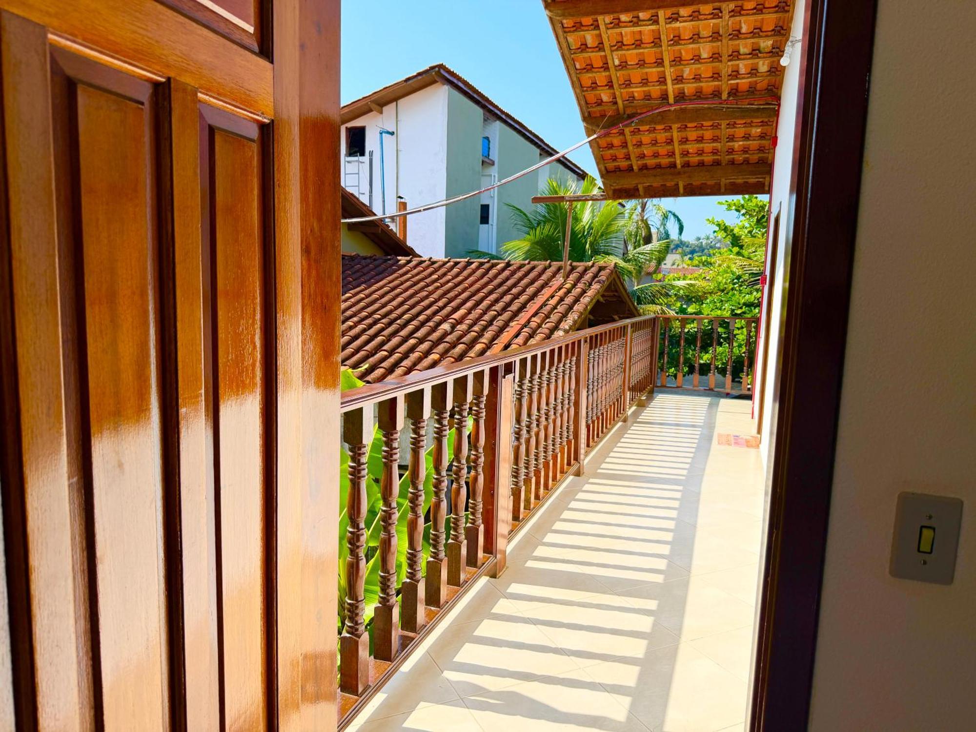 Family Room Garden View